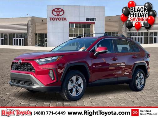 2022 Toyota RAV4 XLE