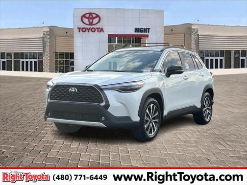2025 Toyota Corolla Cross XLE