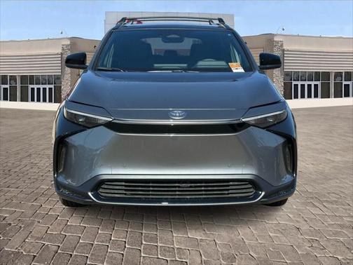 2025 Toyota bZ4X XLE