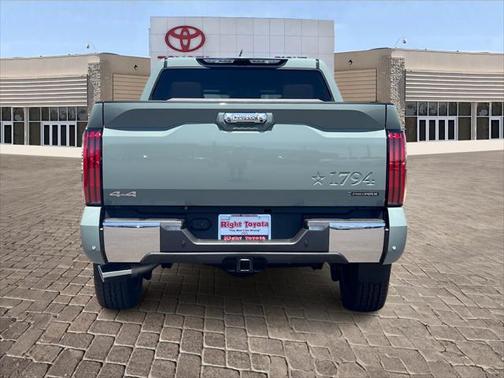 2025 Toyota Tundra Hybrid 1794 Edition