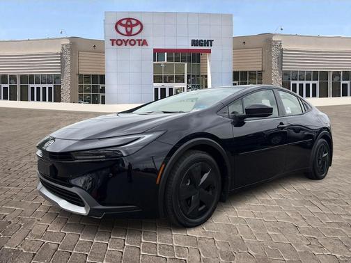 2026 Toyota Prius Plug-In Hybrid SE