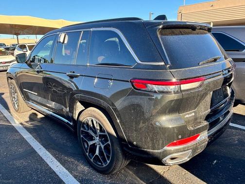 2024 Jeep Grand Cherokee Summit