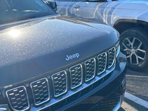 2024 Jeep Grand Cherokee Summit