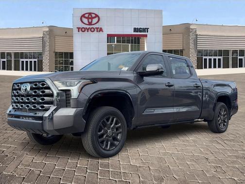 2024 Toyota Tundra Platinum