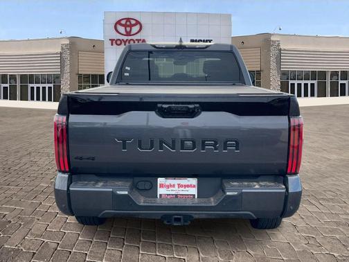 2024 Toyota Tundra Platinum