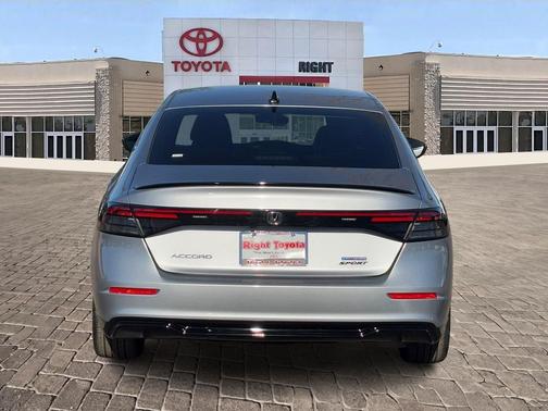 2023 Honda Accord Hybrid Sport-L