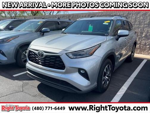 2023 Toyota Highlander XLE