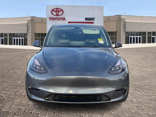 2022 Tesla Model Y Performance Dual Motor All-Wheel Drive