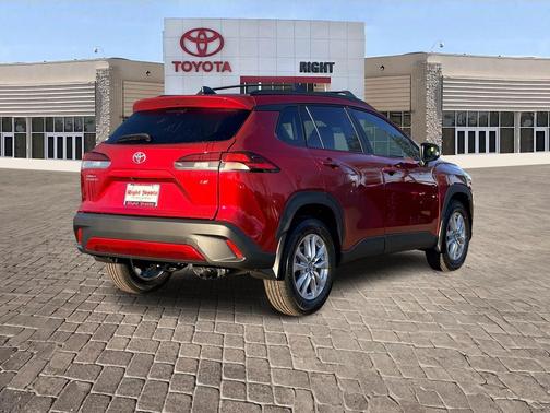 2026 Toyota Corolla Cross LE