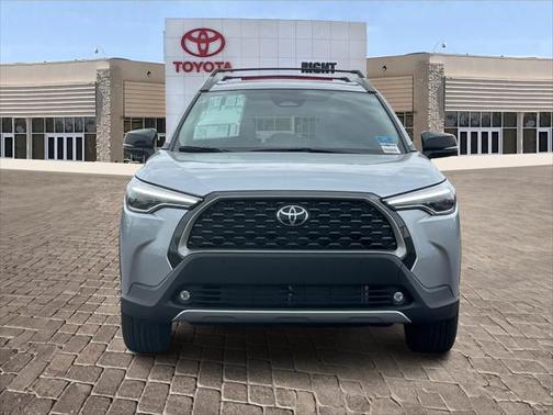 2025 Toyota Corolla Cross XLE