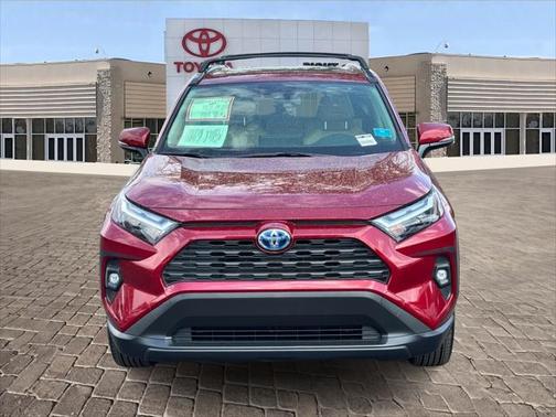2022 Toyota RAV4 Hybrid XLE Premium
