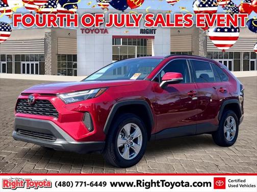 2022 Toyota RAV4 XLE