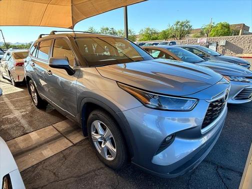 2023 Toyota Highlander LE