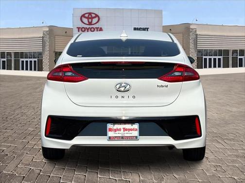 2017 Hyundai IONIQ Hybrid Limited
