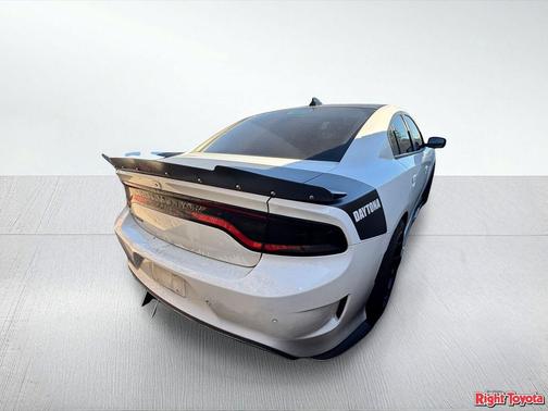 White Knuckle Clearcoat 2017 Dodge Charger R/T 392