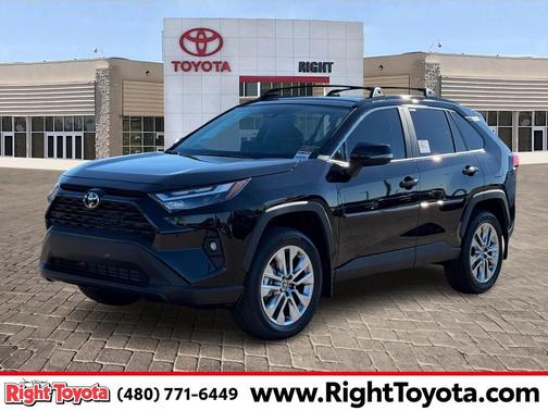 2025 Toyota RAV4 XLE Premium