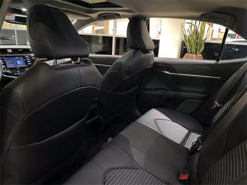 2020 Toyota Camry SE for sale in Scottsdale, AZ - image 16