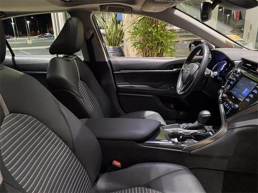 2020 Toyota Camry SE for sale in Scottsdale, AZ - image 10