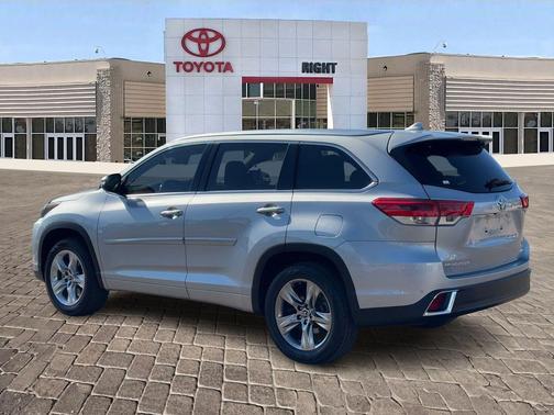 2017 Toyota Highlander Limited