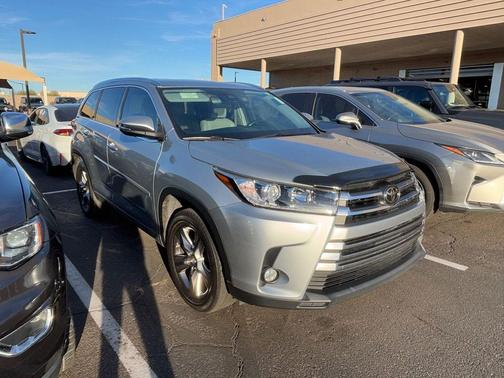 2017 Toyota Highlander Limited