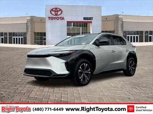2025 Toyota bZ4X XLE