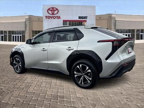 2025 Toyota bZ4X XLE