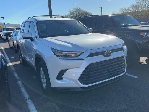 2025 Toyota Grand Highlander XLE