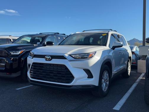2025 Toyota Grand Highlander XLE