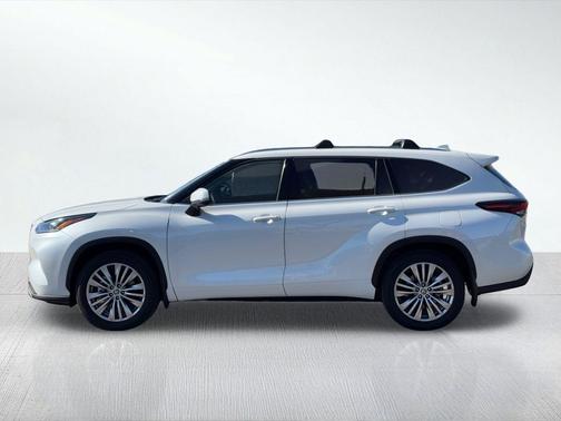 2024 Toyota Highlander Platinum