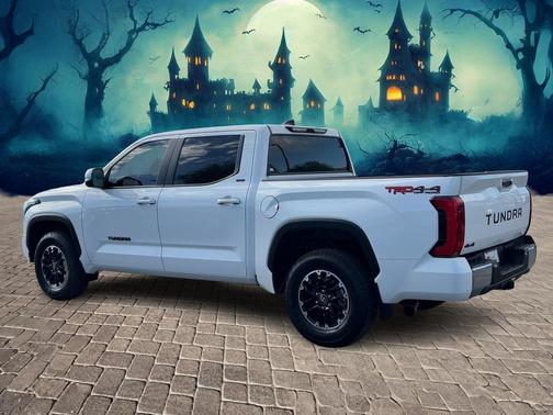 2025 Toyota Tundra SR5