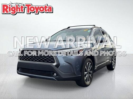 2024 Toyota Corolla Cross XLE