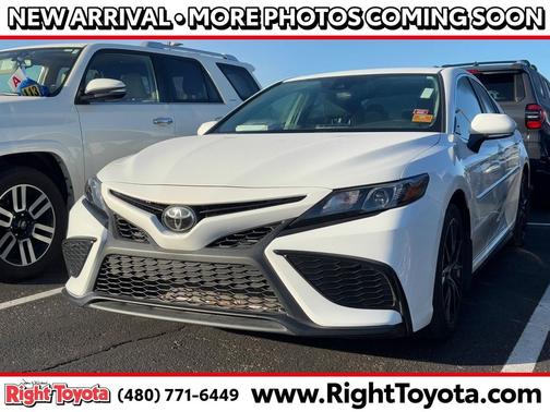 2023 Toyota Camry SE