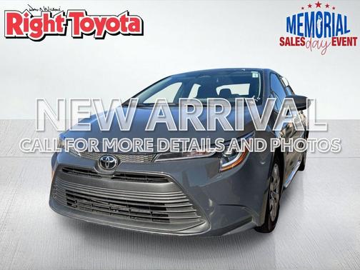 Underground 2025 Toyota Corolla LE