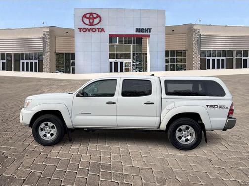 2015 Toyota Tacoma Base