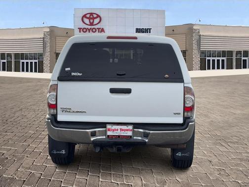 2015 Toyota Tacoma Base