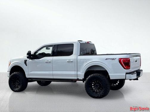 Oxford White 2023 Ford F-150 XLT