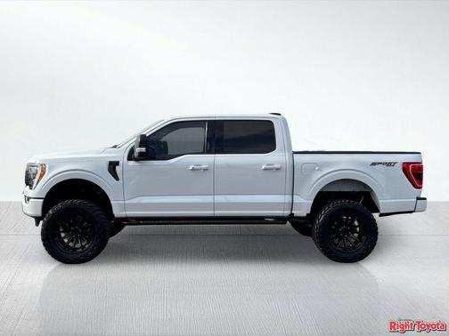 Oxford White 2023 Ford F-150 XLT