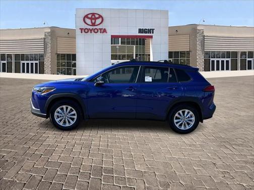 2025 Toyota Corolla Cross LE