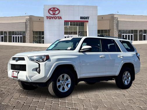 2023 Toyota 4Runner SR5