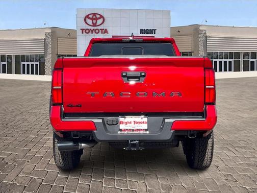 2025 Toyota Tacoma TRD Off-Road