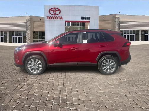 2025 Toyota RAV4 XLE Premium