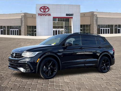 2023 Volkswagen Tiguan 2.0T SE R-Line Black