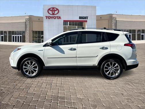 2018 Toyota RAV4 Hybrid SE