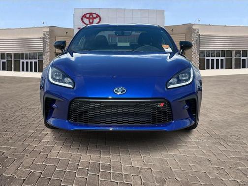 2025 Toyota GR86 Premium