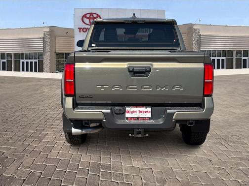 2025 Toyota Tacoma TRD Off-Road