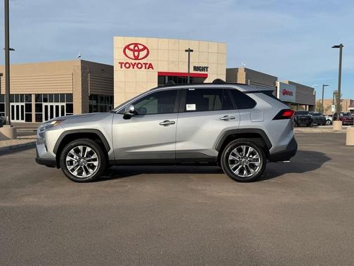 2025 Toyota RAV4 XLE Premium