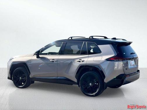 Meteor Shower w/Black Roof 2026 Toyota RAV4 SE