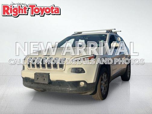 Bright White Clearcoat 2016 Jeep Cherokee Latitude