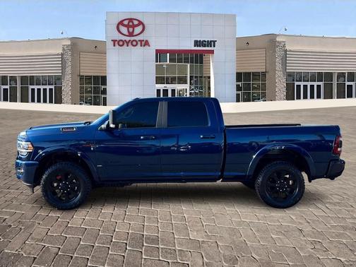 2022 RAM 3500 Laramie Crew Cab 4x4 6'4' Box