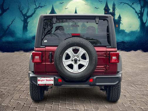 2022 Jeep Wrangler Unlimited Sport